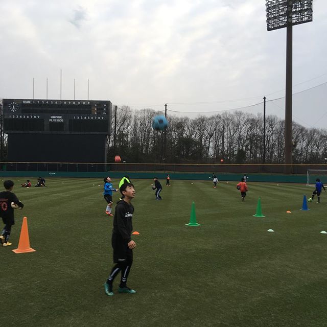 水曜日北神戸スクール強化コース毎月行なっているリフティングテスト！スクールがない日でもボールを蹴ってるかな？