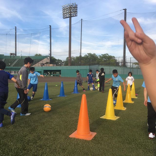 北神戸スクール水曜日ドリブルからのシュートが試合で出るように練習しよう！